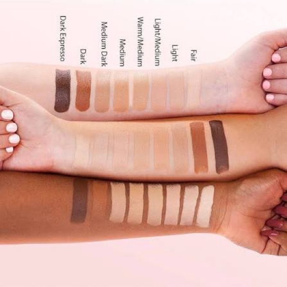 Jerome Alexander Airbrush Foundation + Applicator Set - Picture 8 of 8